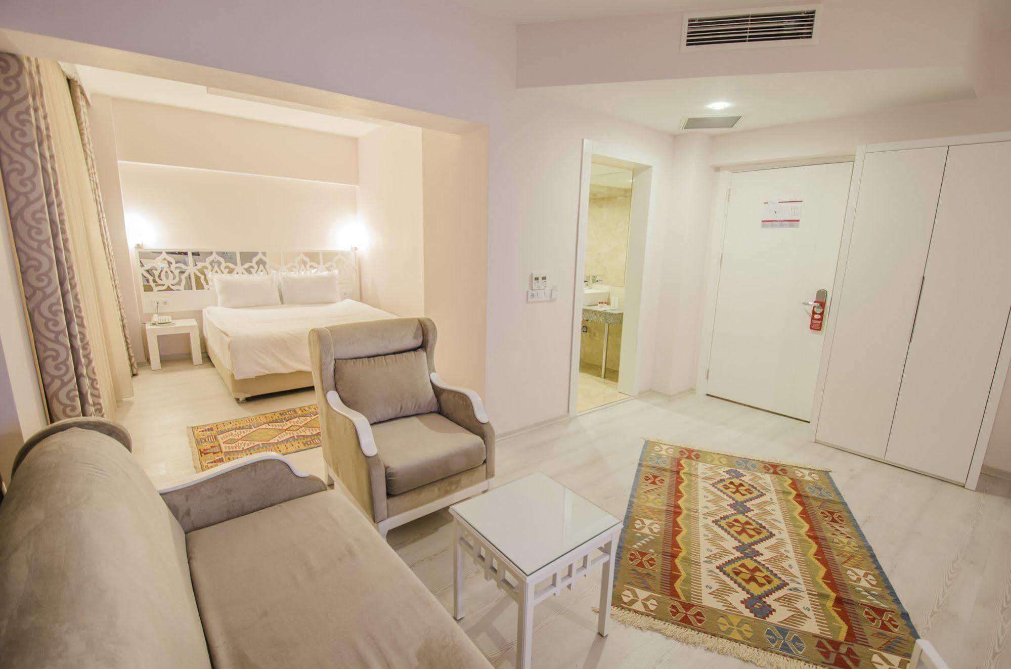 Cimenoglu Hotel 데니즐리 외부 사진